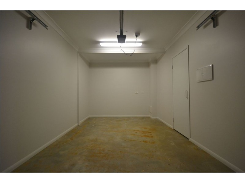 3/421 Tor Street, Newtown QLD 4350