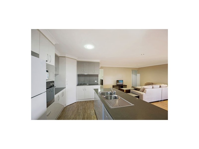 18 Gilmour Court, Harlaxton QLD 4350