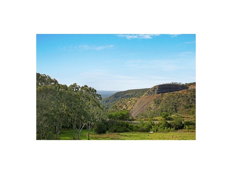 18 Gilmour Court, Harlaxton QLD 4350