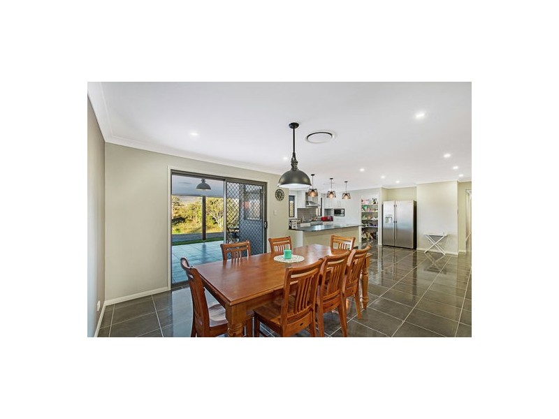 15 Frontier Court, Gowrie Junction QLD 4352