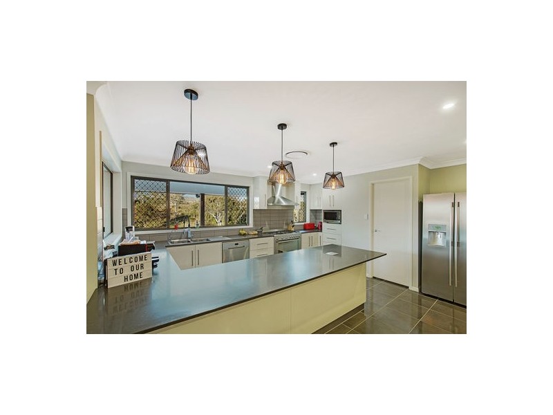 15 Frontier Court, Gowrie Junction QLD 4352