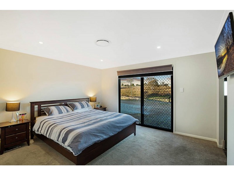 15 Frontier Court, Gowrie Junction QLD 4352