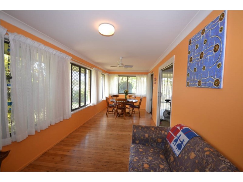 17 Briggs Street, Pittsworth QLD 4356