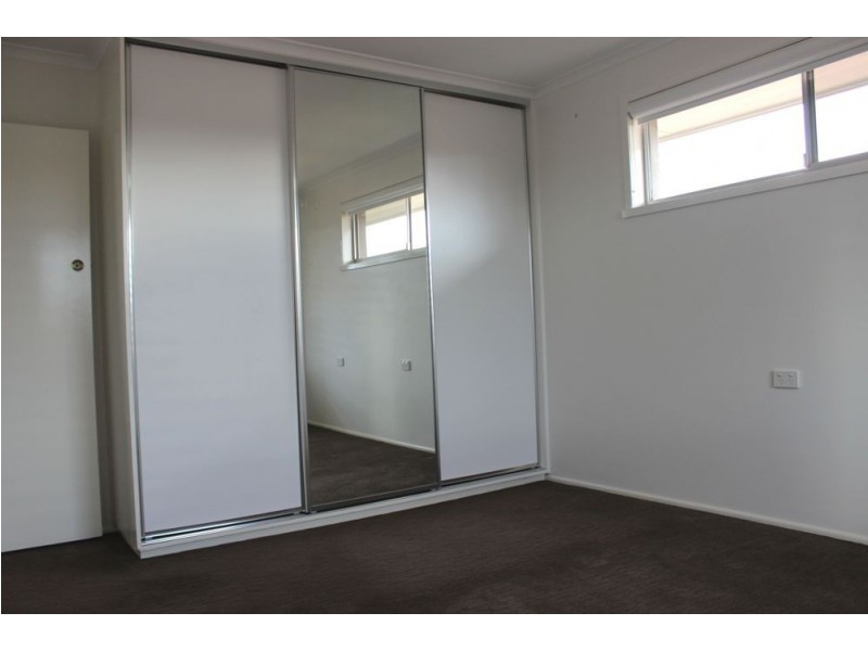 12 Beh Street, Harristown QLD 4350