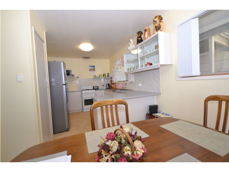 34 Milligan Street, Oakey QLD 4401