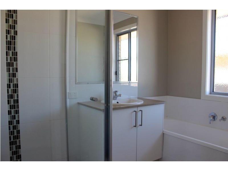 103 Gorman Street, Darling Heights QLD 4350