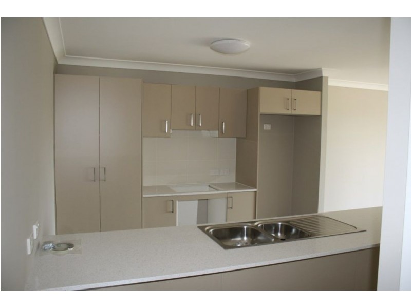 19 Alpine Court, Cranley QLD 4350