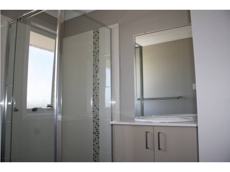 19 Alpine Court, Cranley QLD 4350