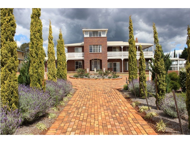 20 Collingwood Close, Middle Ridge QLD 4350