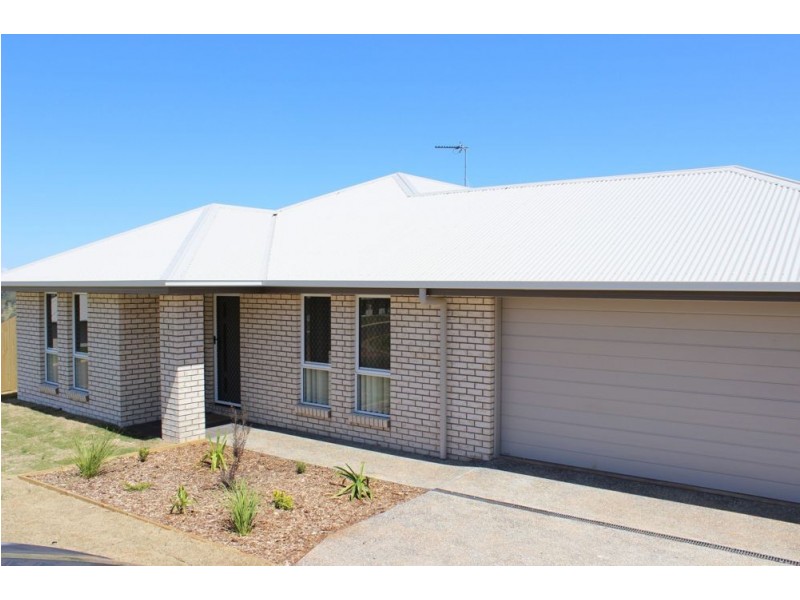 13 Cassidy Terrace, Mount Kynoch QLD 4350