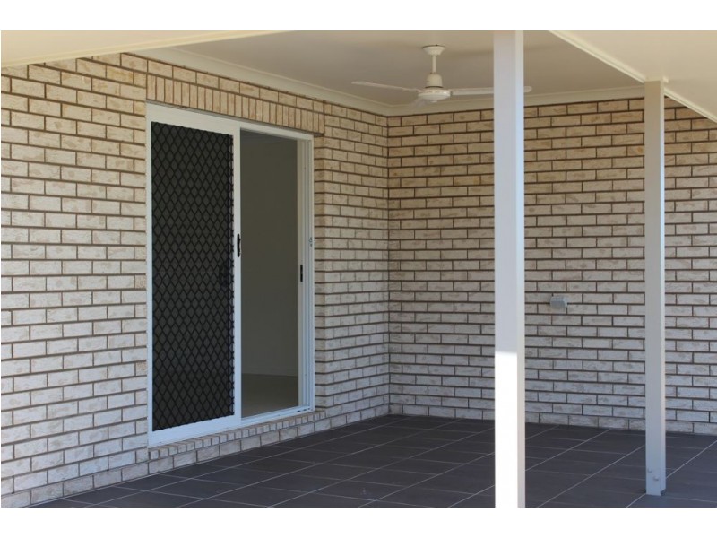 13 Cassidy Terrace, Mount Kynoch QLD 4350