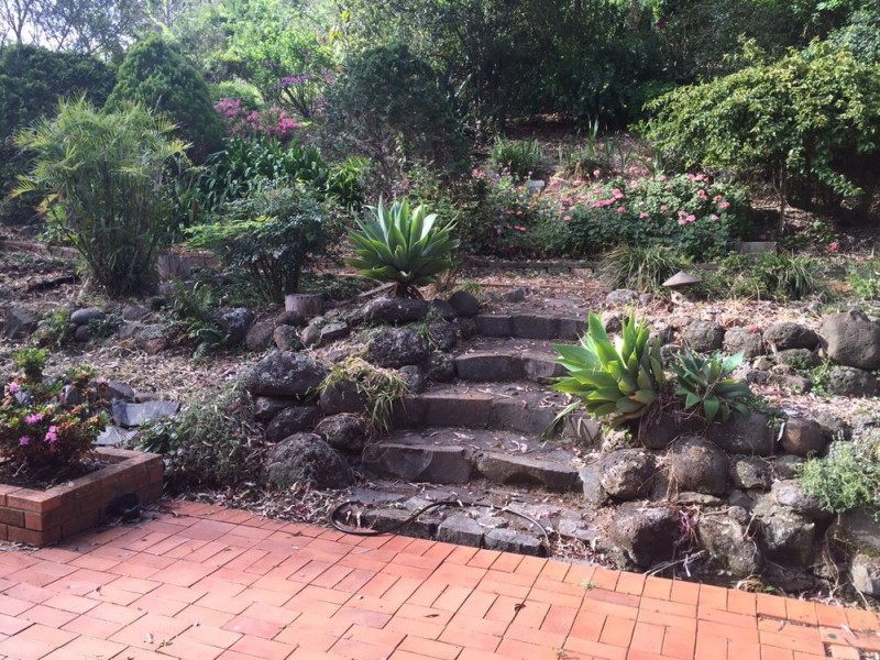 17A Hilltop Crescent, Blue Mountain Heights QLD 4350