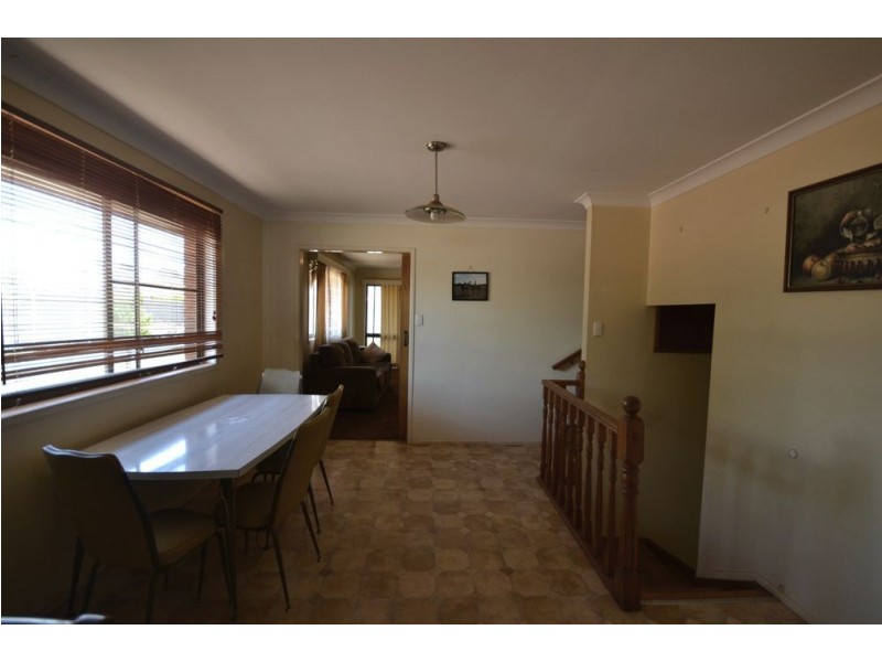 38 Wyalla Street, Newtown QLD 4350