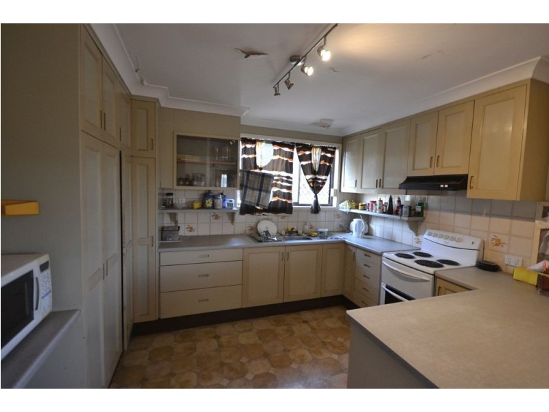 38 Wyalla Street, Newtown QLD 4350