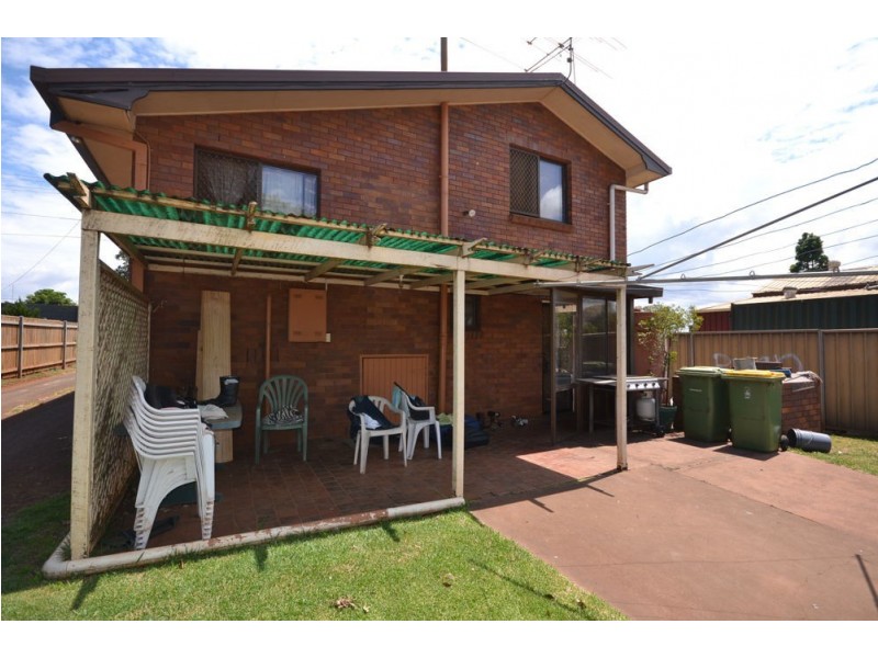 38 Wyalla Street, Newtown QLD 4350