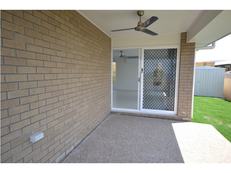 24 Farrer Street, Cranley QLD 4350