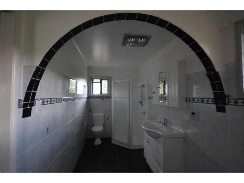 8703 Warrego Highway, Withcott QLD 4352