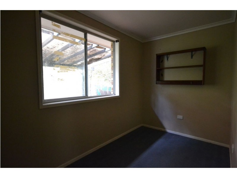 8703 Warrego Highway, Withcott QLD 4352