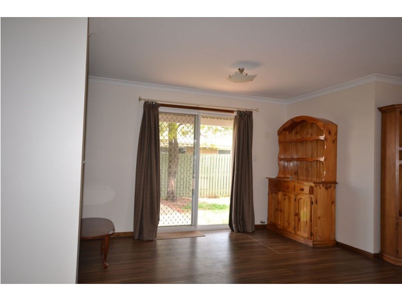 Unit 4/383 Greenwattle Street, Toowoomba QLD 4350