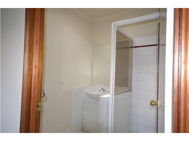 Unit 4/383 Greenwattle Street, Toowoomba QLD 4350