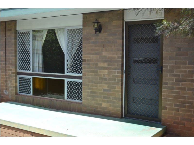 1/72 Hoey Street, Kearneys Spring QLD 4350