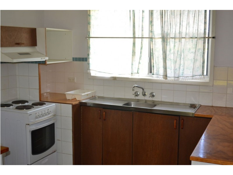 1/72 Hoey Street, Kearneys Spring QLD 4350
