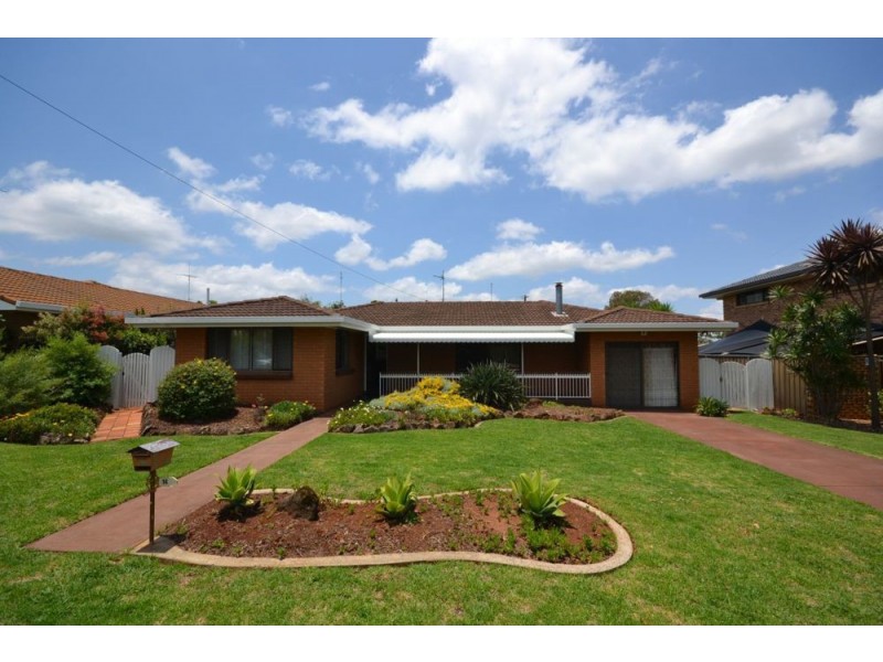 14 Beryl Street, Wilsonton QLD 4350