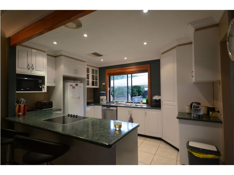 25 Catto Street, Centenary Heights QLD 4350