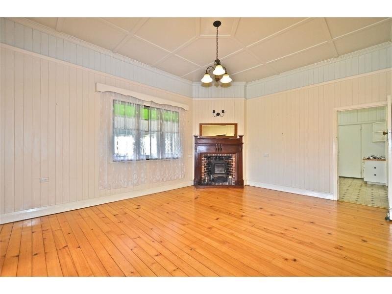 22 Prosser Street, Rockville QLD 4350