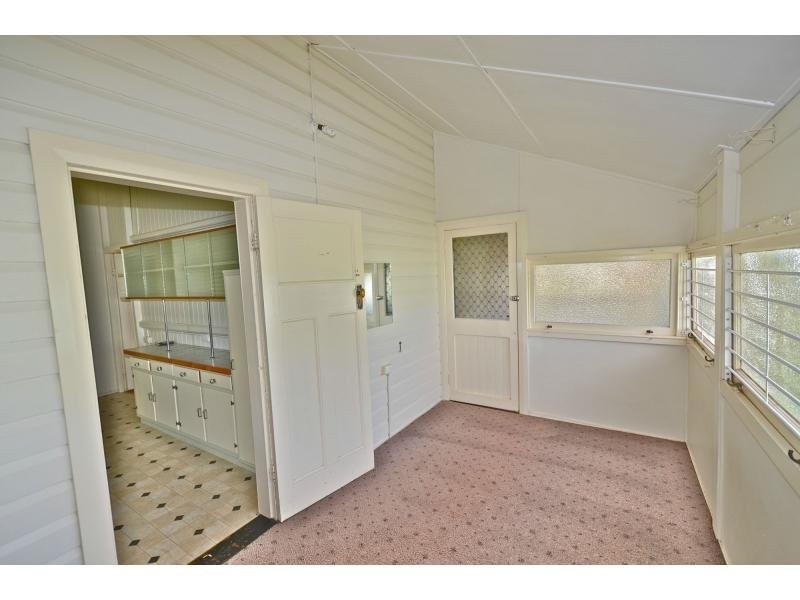 22 Prosser Street, Rockville QLD 4350