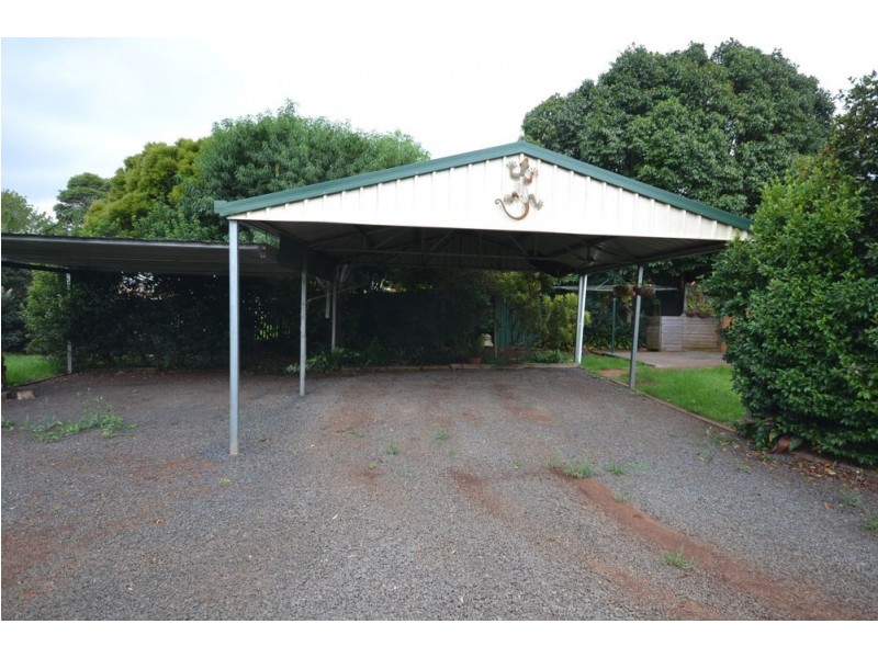 254 Alderley Street, Centenary Heights QLD 4350