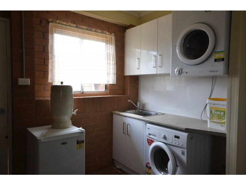 19 Sampson Street, Wilsonton QLD 4350