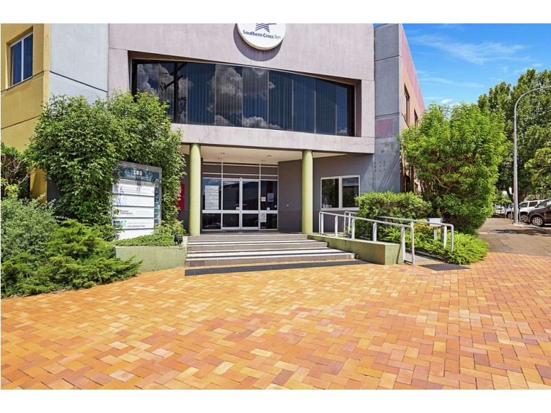 Suite 4 / 162 Hume Street, Toowoomba City QLD 4350