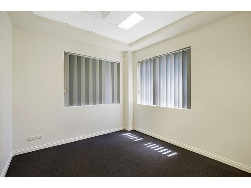 Suite 4 / 162 Hume Street, Toowoomba City QLD 4350