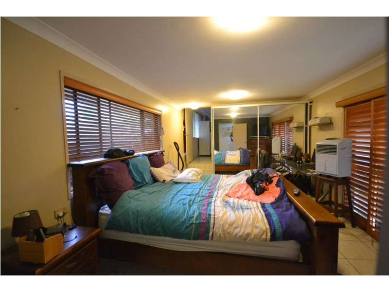 25 Catto Street, Centenary Heights QLD 4350