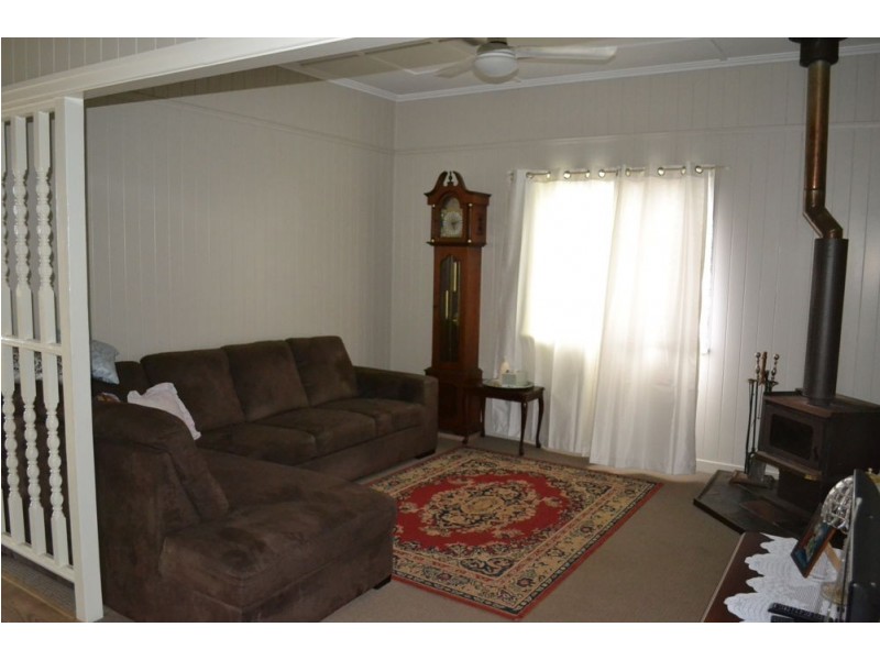 46 Proposch Street, Oakey QLD 4401