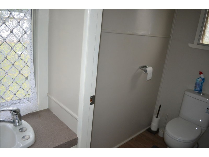 46 Proposch Street, Oakey QLD 4401