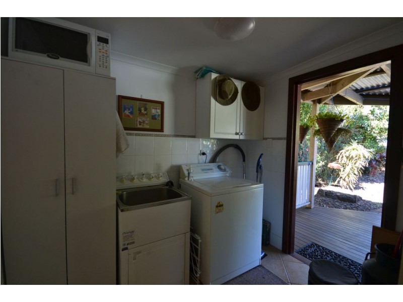 78 North Street, Mount Lofty QLD 4350