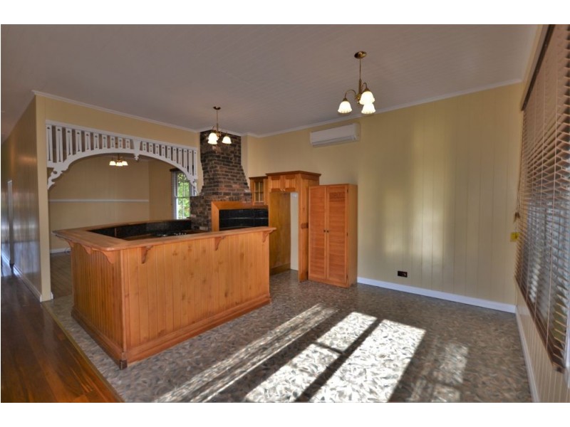 158 Campbell Street, Toowoomba City QLD 4350