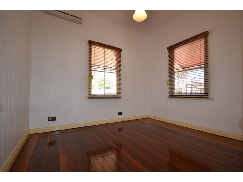 158 Campbell Street, Toowoomba City QLD 4350