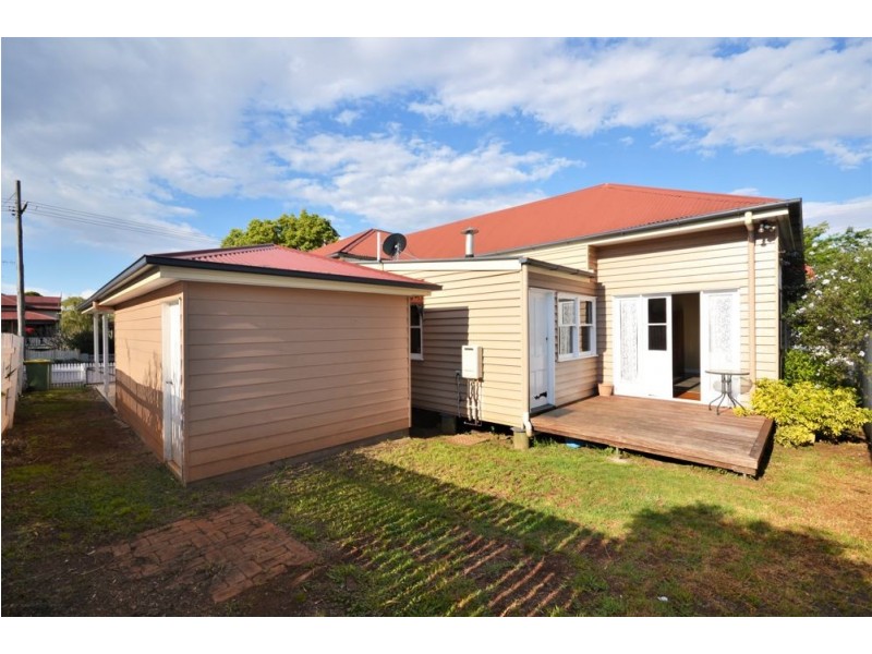 158 Campbell Street, Toowoomba City QLD 4350