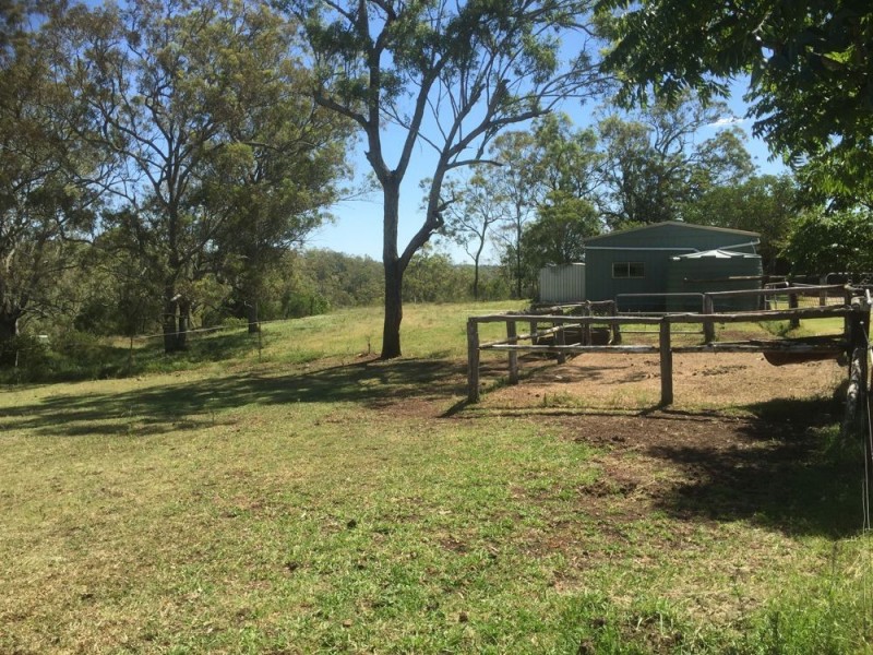 97 Greenwattle Street, Cranley QLD 4350