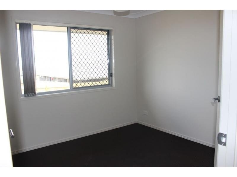 23 Wandoo Crescent, Westbrook QLD 4350