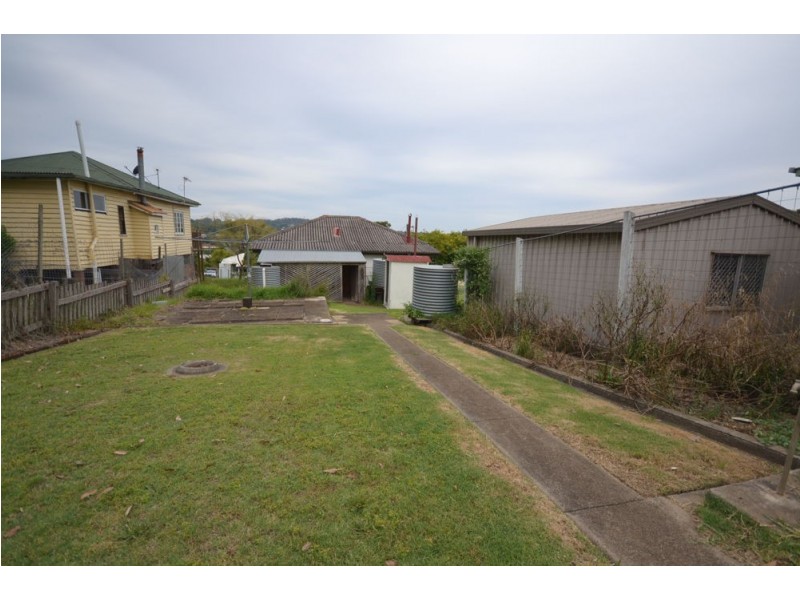 83 Vanity Street, Rockville QLD 4350