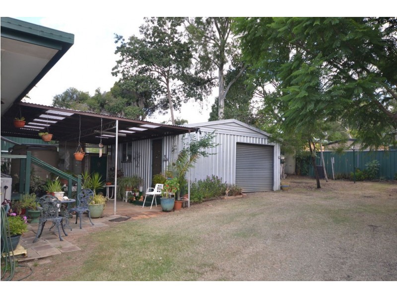 23 Werth Street, Oakey QLD 4401