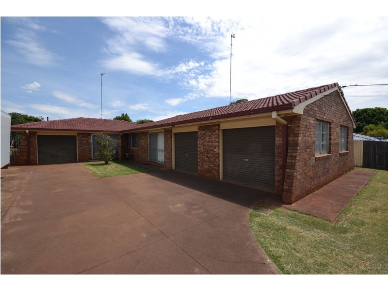 1/86 Boshammer Street, Toowoomba QLD 4350