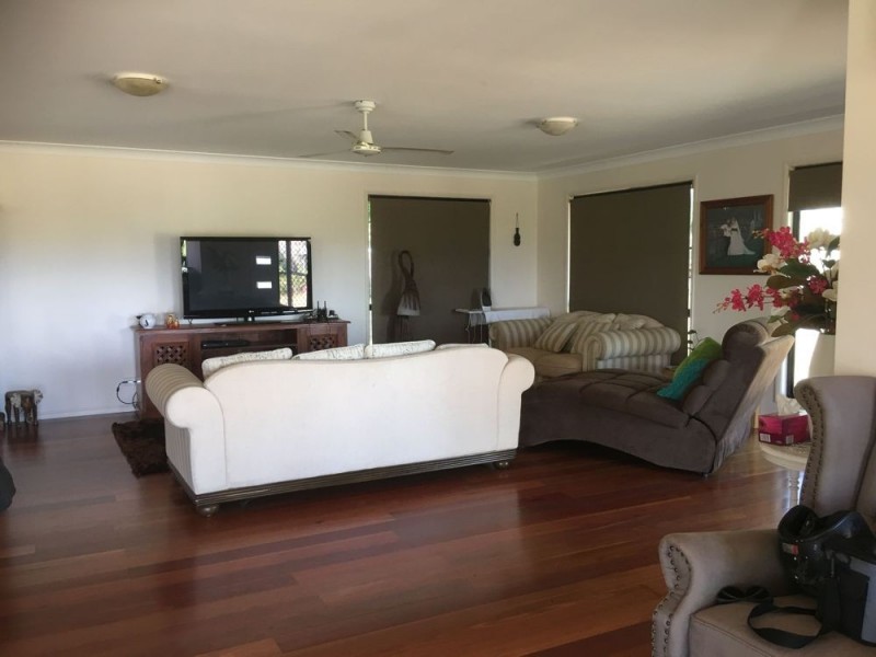 47 Valley View Drive, Meringandan West QLD 4352