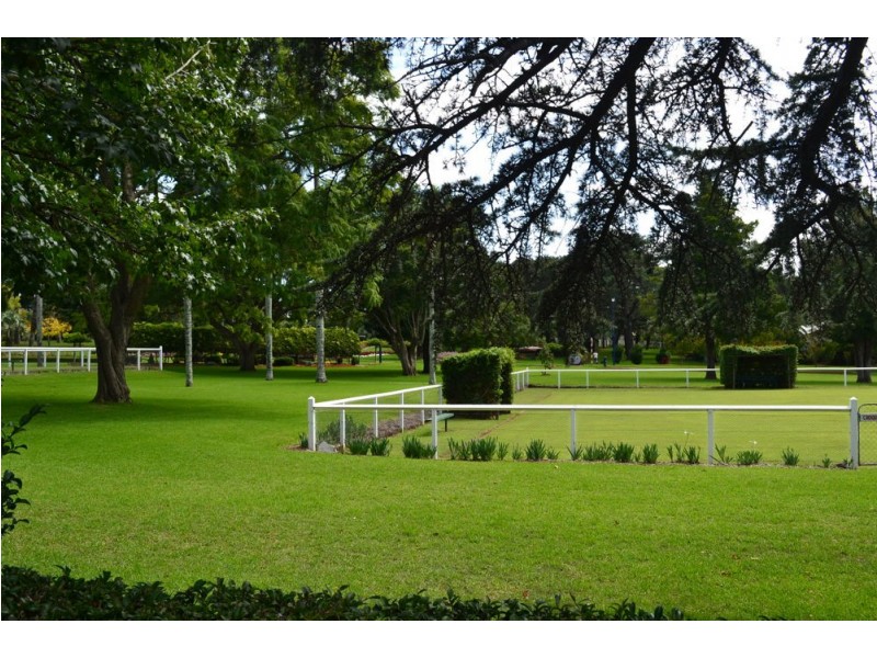 214 Herries Street, Toowoomba QLD 4350
