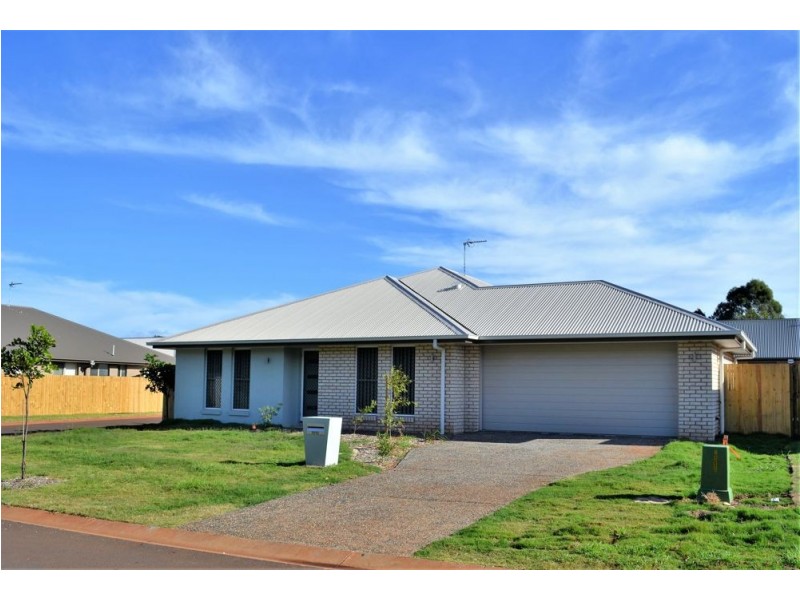 31 Andersson Court, Highfields QLD 4352