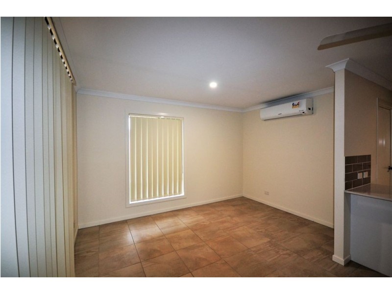 31 Andersson Court, Highfields QLD 4352